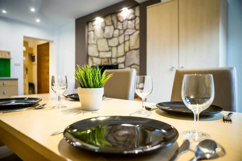 Udanypobyt Apartamenty Przy Dolinach A I B Koscielisko Luaran gambar